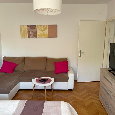 Apartment Beauty Pula Exteriör bild